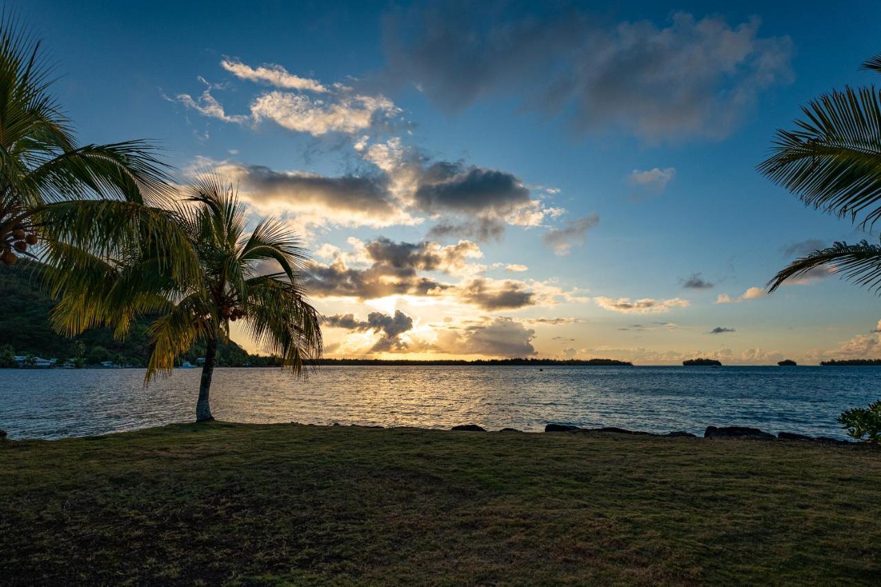 Waterfront Paradise 2 Br; Stunning Sunsets Bora Bora Bagian luar foto